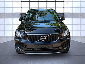 Volvo  XC40