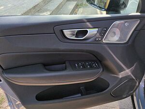 Volvo  XC60