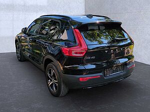Volvo  XC40