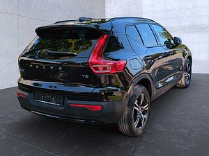 Volvo  XC40