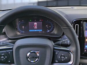 Volvo  XC40