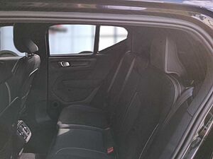 Volvo  XC40