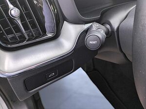Volvo  XC60