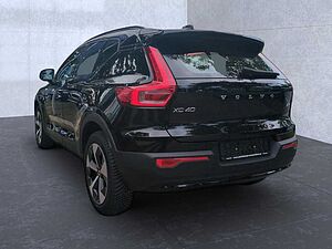 Volvo  XC40