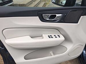 Volvo  XC60