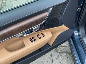 Volvo  V90 Ultimate Bright 360°/Head Up/Massage/Standhzg