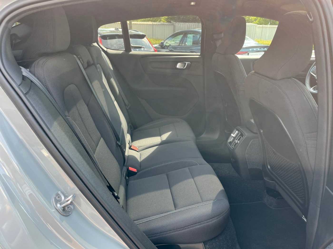 Volvo  Single Motor Extended Range Plus Dark