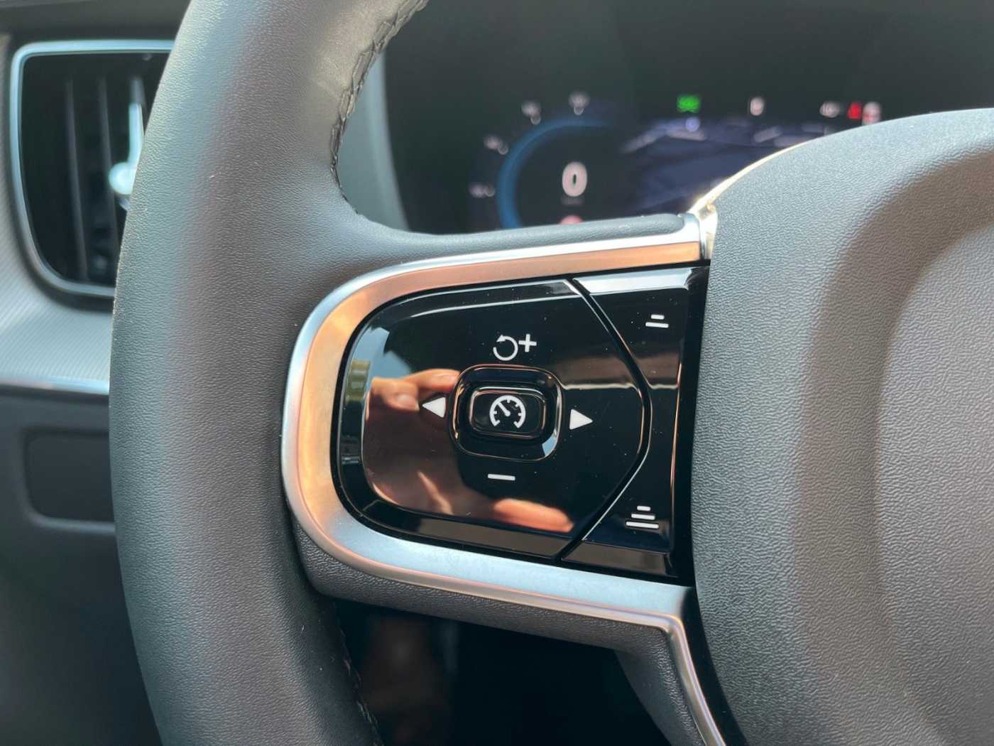Volvo  T6 Plug-in Hybrid ULTRA BLACK EDITION *VOLL