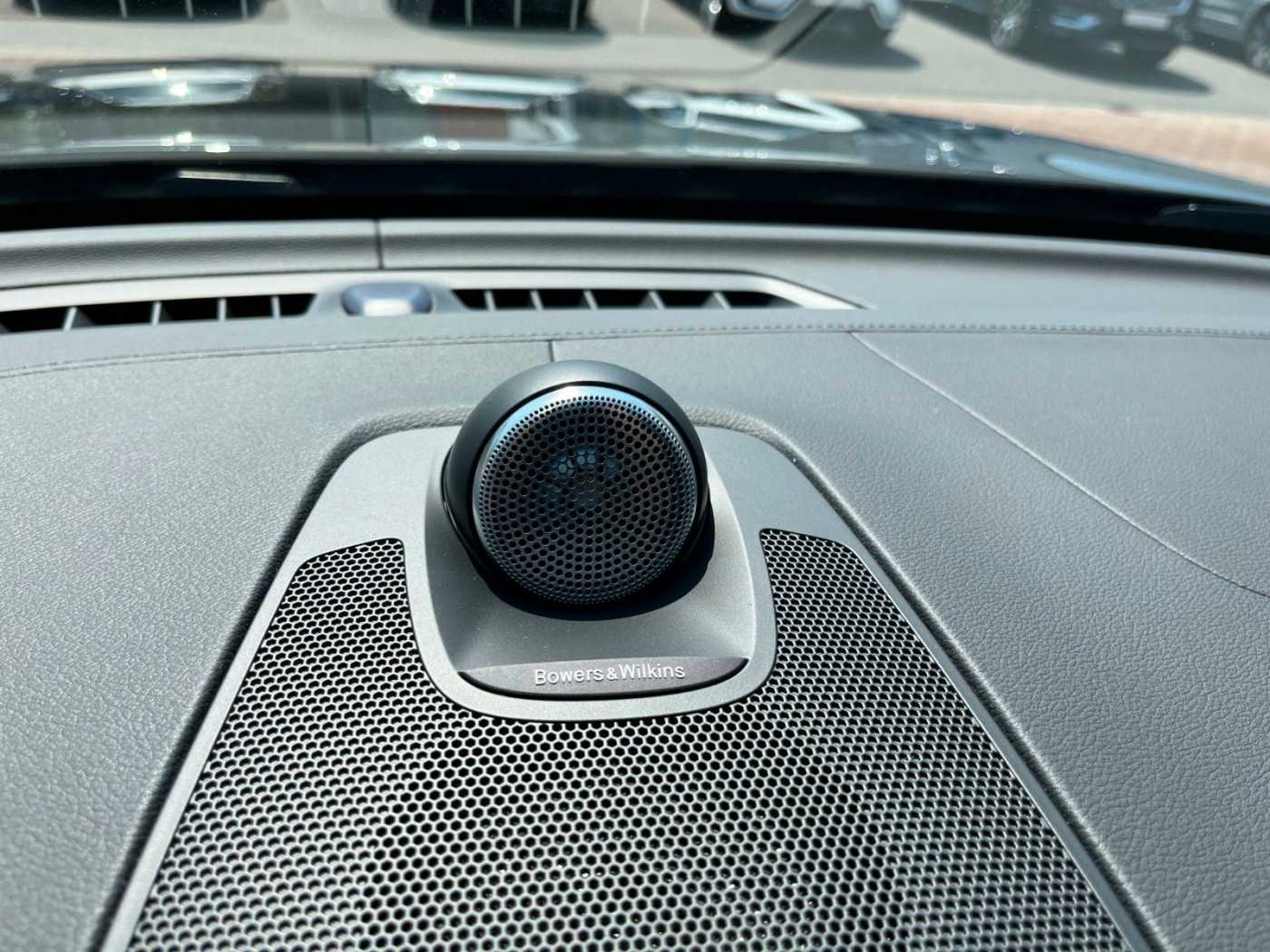 Volvo  T6 Plug-in Hybrid ULTRA BLACK EDITION *VOLL