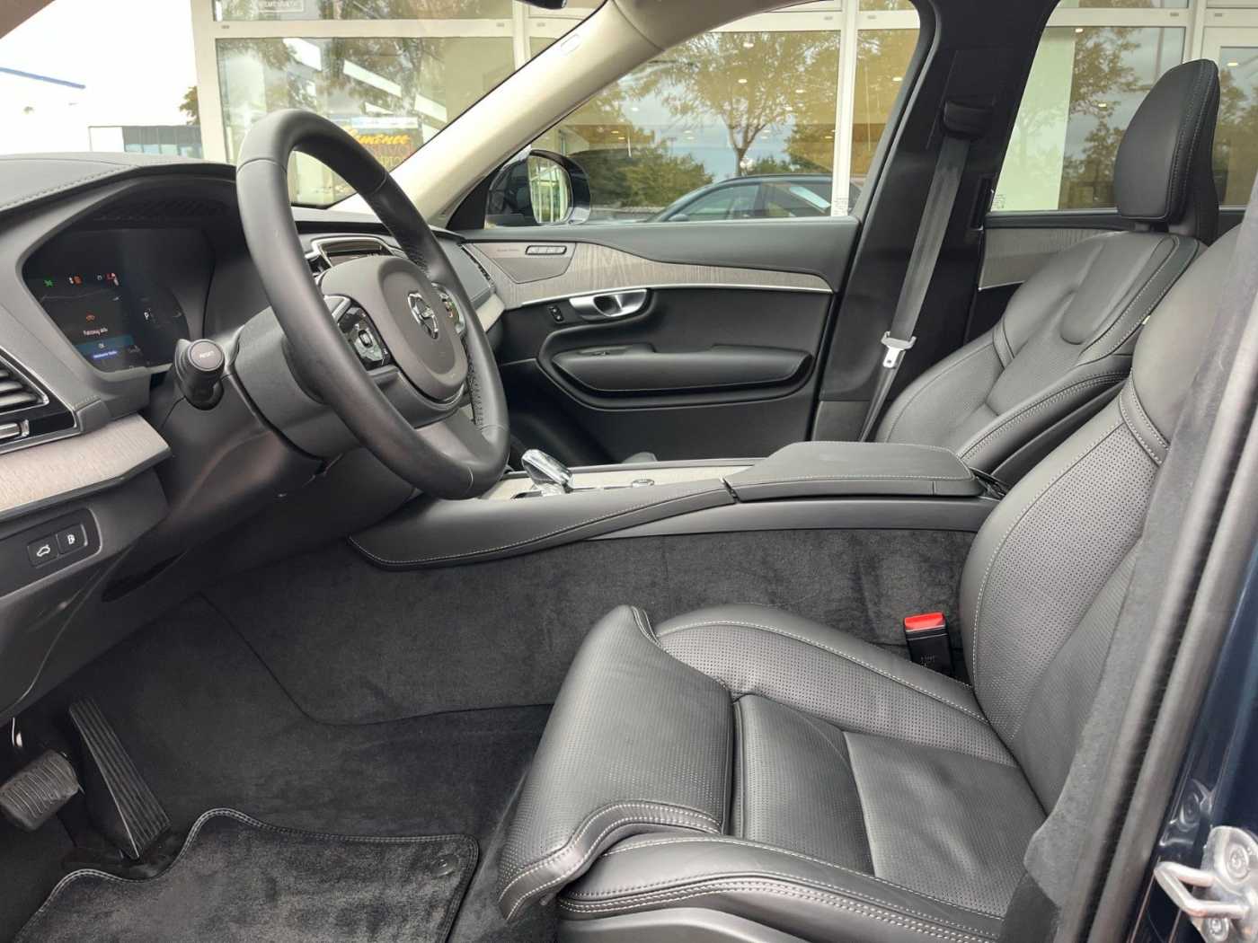 Volvo  T8 AWD Ultra Dark *LFW*HUD*AHK*PANO*