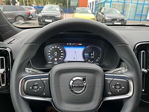 Volvo  Recharge R Design