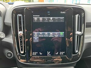 Volvo  Recharge R Design