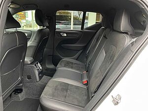 Volvo  Recharge R Design