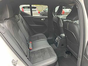Volvo  Recharge R Design