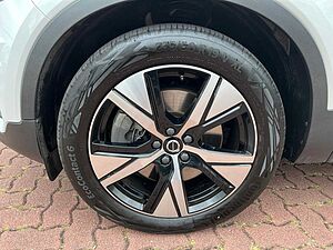 Volvo  Recharge R Design