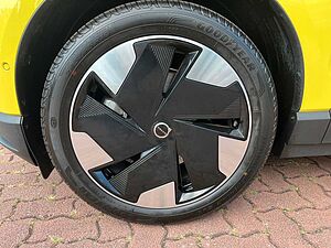 Volvo  Single Motor Extended Range Ultra