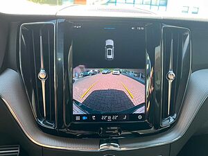 Volvo  B4 D AWD R Design Geartronic