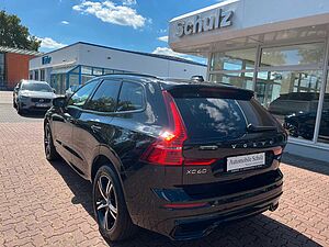 Volvo  B4 D AWD R Design Geartronic