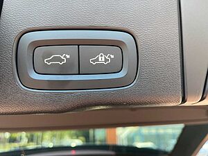 Volvo  T6 Plug-in Hybrid ULTRA BLACK EDITION *VOLL