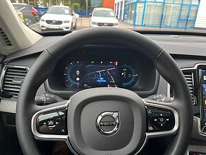 Volvo  T8 AWD Ultra Dark *LFW*HUD*AHK*PANO*