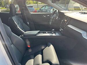 Volvo  B5 AWD Ultimate Auto