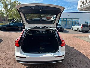 Volvo  B5 AWD Ultimate Auto