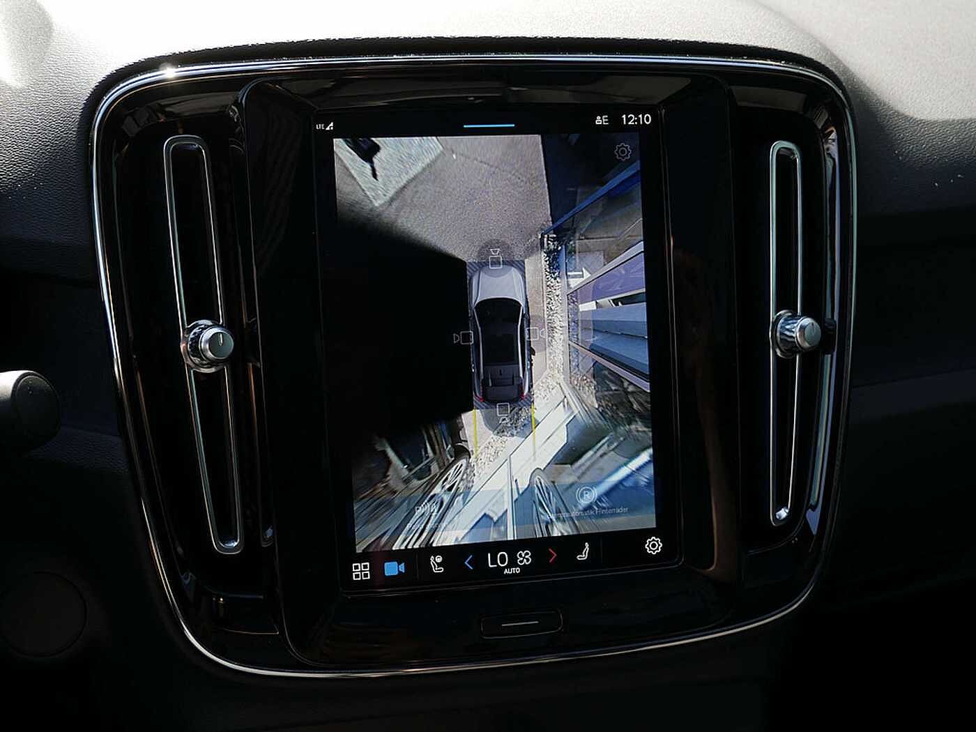 Volvo  Recharge Single Motor Ultimate LED PANO