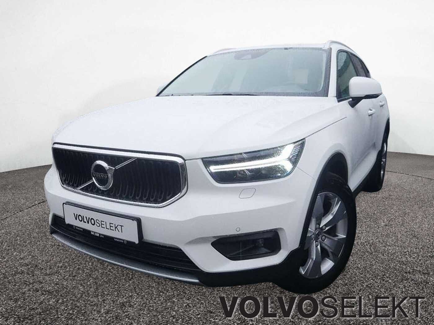 Volvo  D4 AWD Momentum Pro SHZ KAMERA NAVI LED