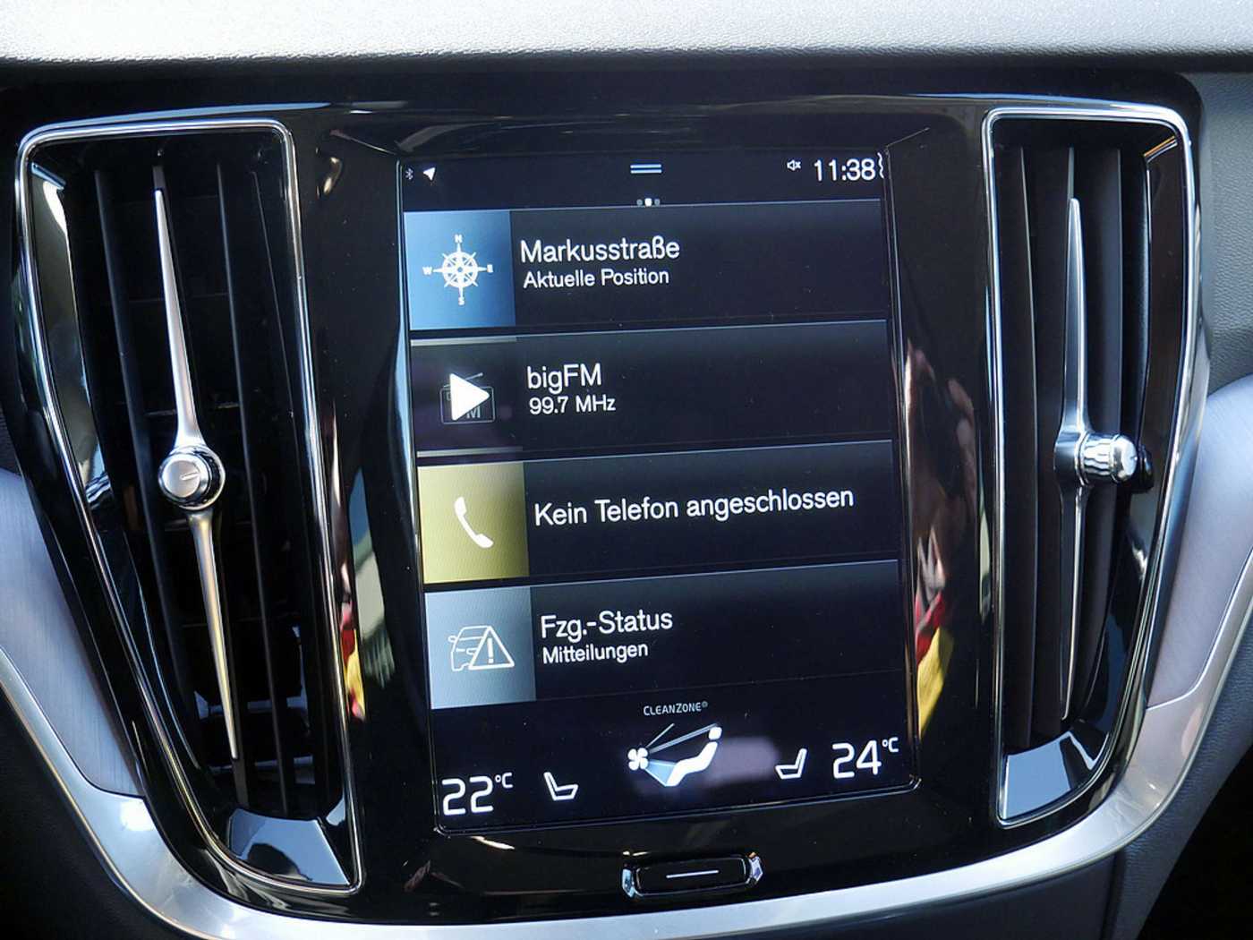 Volvo  Recharge T6 AWD SHZ KAMERA H/K NAVI LED