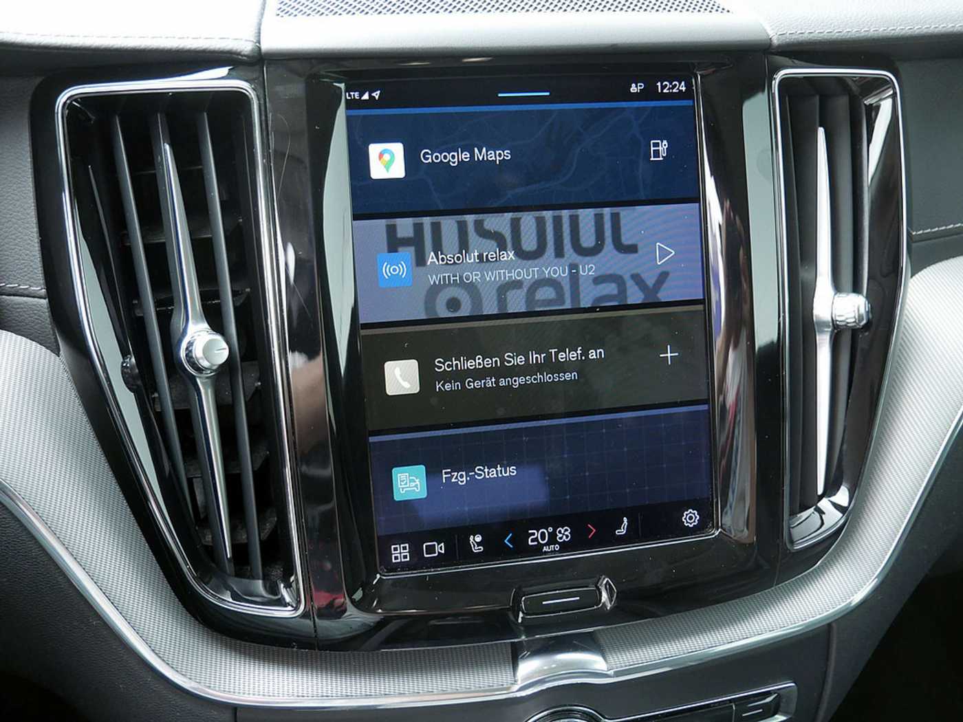 Volvo  T8 Ultimate Dark Recharge Plug-In Hybrid AWD