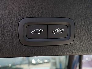 Volvo  Recharge Single Motor Ultimate LED PANO