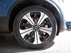Volvo  Recharge Single Motor Ultimate LED PANO