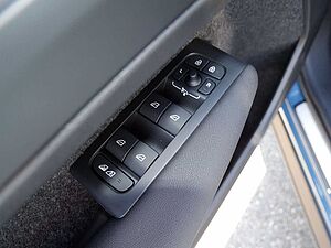 Volvo  Recharge Single Motor Ultimate LED PANO