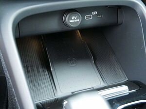Volvo  B4 Plus Black Edition NAVI ACC LED 360°