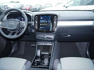 Volvo  B4 Plus Black Edition NAVI ACC LED 360°