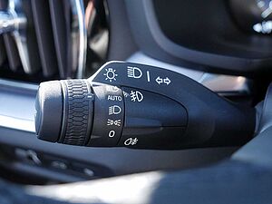 Volvo  Recharge T6 AWD SHZ KAMERA H/K NAVI LED