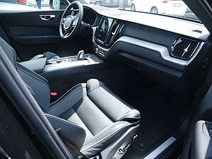 Volvo  2.0 R Design Recharge Plug-In Hybrid AWD