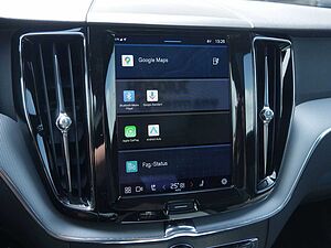 Volvo  2.0 R Design Recharge Plug-In Hybrid AWD