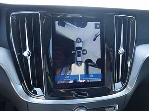 Volvo  B4 Plus Dark KAMERA H/K NAVI ACC LED 360°