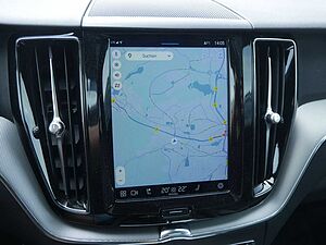 Volvo  B4 R Design AWD ACC HUD LED PANO 360°