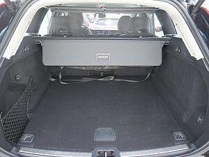 Volvo  B4 Plus Dark AWD NAVI AHK STANDHZ LED