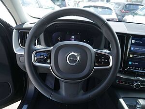 Volvo  B4 Plus Dark AWD NAVI AHK STANDHZ LED