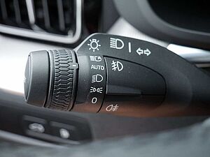 Volvo  T8 Ultimate Dark Recharge Plug-In Hybrid AWD
