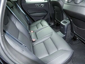 Volvo  T8 Ultimate Dark Recharge Plug-In Hybrid AWD