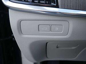 Volvo  T8 Recharge AWD NAVI AHK ACC HUD LED PANO