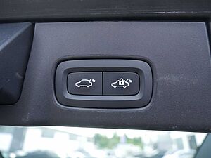 Volvo  T8 Recharge AWD NAVI AHK ACC HUD LED PANO