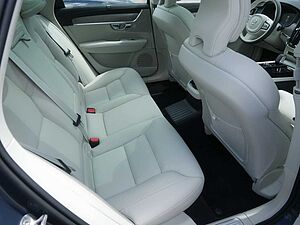 Volvo  T8 Recharge AWD NAVI AHK ACC HUD LED PANO