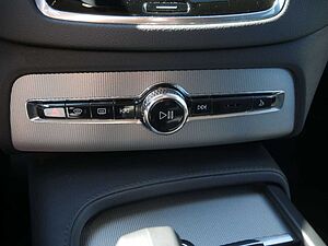 Volvo  T8 Plus Bright Recharge Plug-In AWD LED