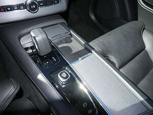 Volvo  T8 Plus Bright Recharge Plug-In AWD LED