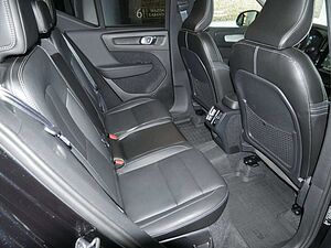Volvo  T5 AWD H/K NAVI AHK ACC LED PANO 360°